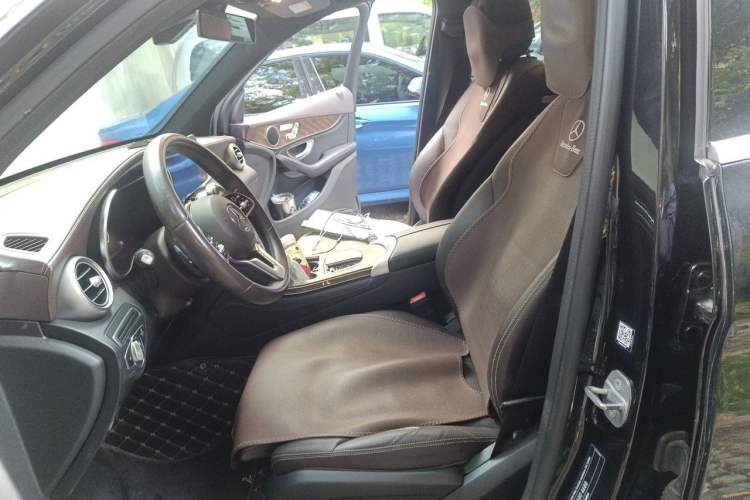 Used Mercedes-Benz GLC 2020 GLC 260 L 4MATIC Luxury Model Left Front Seat