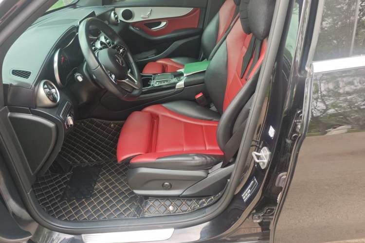 Used Mercedes-Benz GLC 2020 GLC 260 L 4MATIC Dynamic Model Left Front Seat