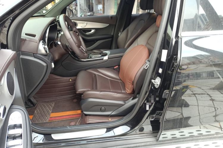 Used Mercedes-Benz GLC 2020 Facelifted GLC 260 L 4MATIC Dynamic Edition Left Front Seat