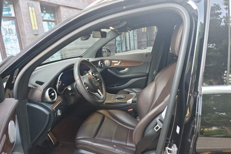 Used Mercedes-Benz GLC 2020 Facelift GLC 300 L 4MATIC Dynamic Edition Left Front Seat