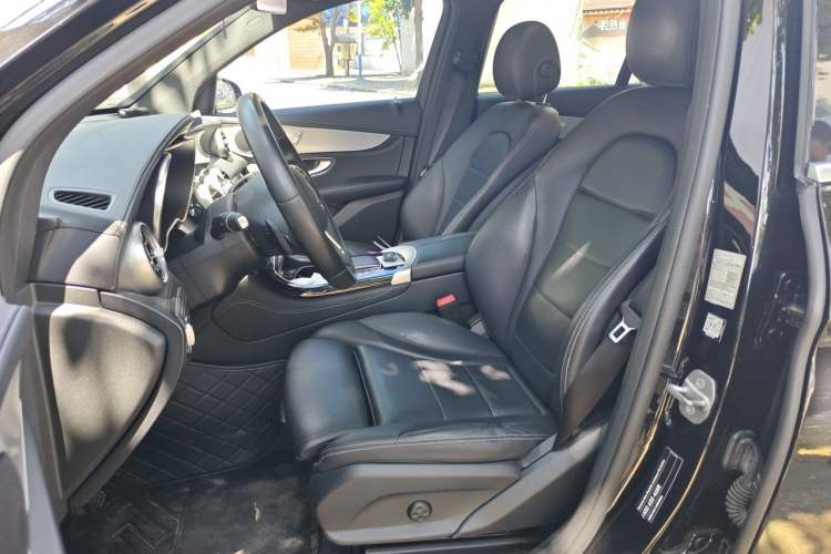 Used Mercedes-Benz GLC 2020 Facelifted GLC 260 L 4MATIC Dynamic Edition Left Front Seat
