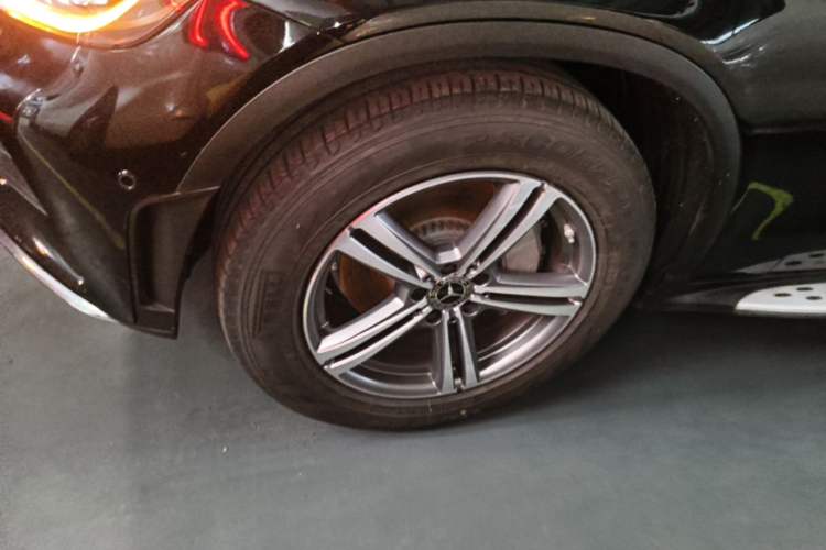 Used Mercedes-Benz GLC 2020 GLC 260 L 4MATIC Luxury Model Left Front Wheel Hub