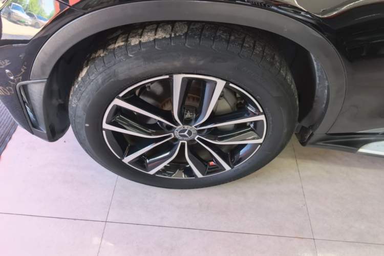Used Mercedes-Benz GLC 2020 Facelift GLC 300 L 4MATIC Dynamic Edition Left Front Wheel Hub