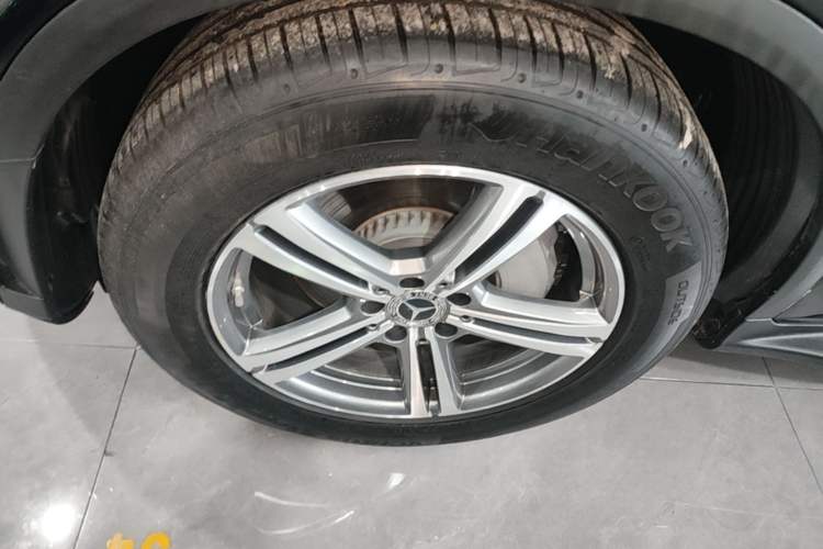 Used Mercedes-Benz GLC 2020 GLC 260 L 4MATIC Luxury Model Left Front Wheel Hub