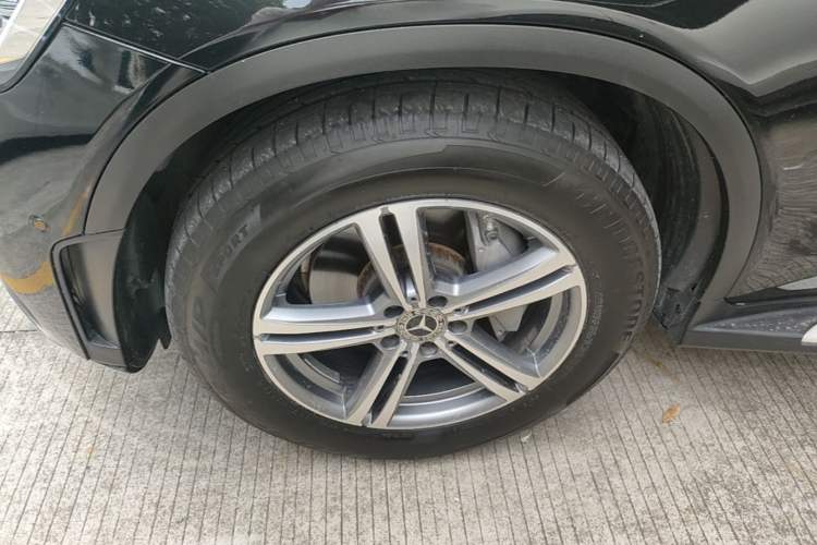Used Mercedes-Benz GLC 2020 GLC 260 L 4MATIC Luxury Model Left Front Wheel Hub