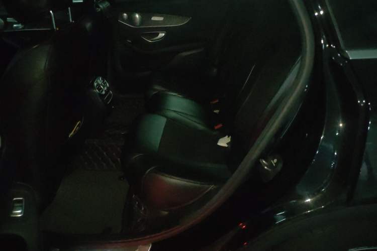 Used Mercedes-Benz GLC 2020 GLC 300 L 4MATIC Dynamic Edition Left Rear Seat