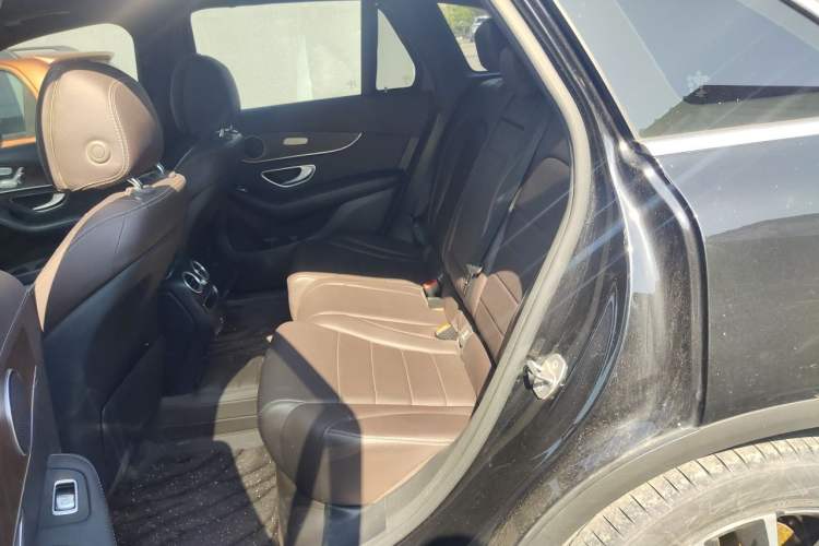Used Mercedes-Benz GLC 2020 Facelift GLC 260 L 4MATIC Luxury Edition Left Rear Seat