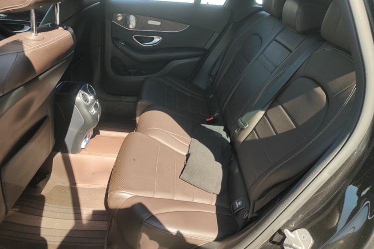 Used Mercedes-Benz GLC 2020 Facelift GLC 260 L 4MATIC Luxury Edition Left Rear Seat