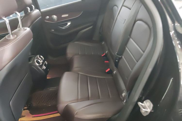 Used Mercedes-Benz GLC 2020 Facelift GLC 300 L 4MATIC Dynamic Edition Left Rear Seat