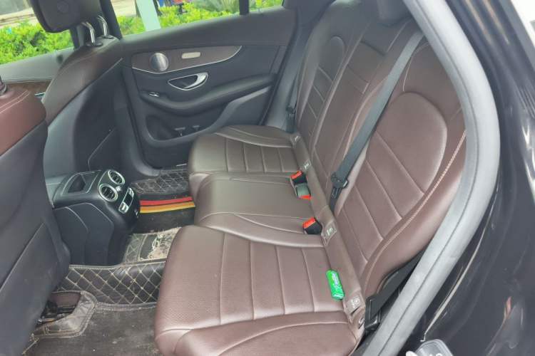 Used Mercedes-Benz GLC 2020 Facelift GLC 300 L 4MATIC Dynamic Edition Left Rear Seat