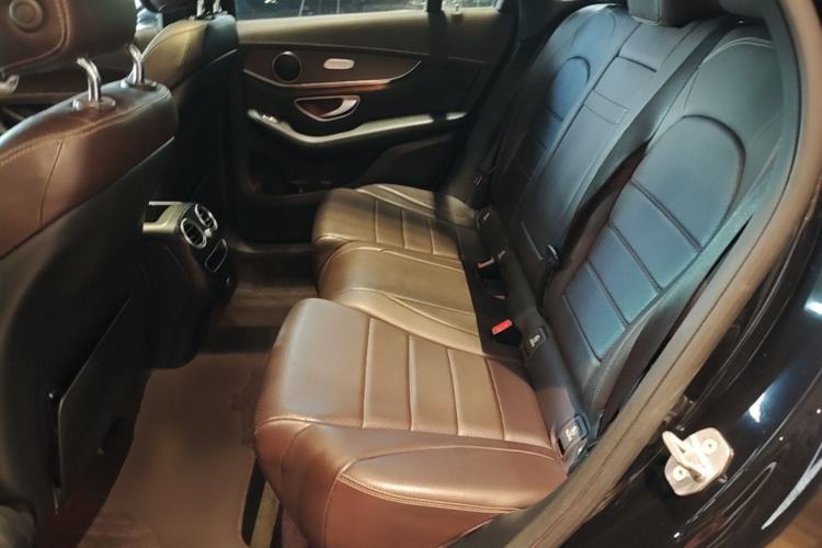 Used Mercedes-Benz GLC 2020 GLC 260 L 4MATIC Luxury Model Left Rear Seat