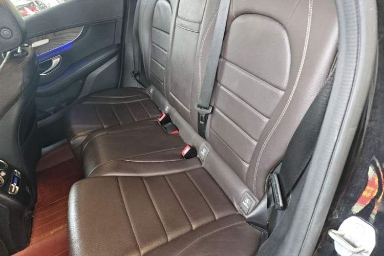Used Mercedes-Benz GLC 2020 Facelift GLC 300 L 4MATIC Dynamic Edition Left Rear Seat