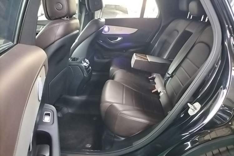 Used Mercedes-Benz GLC 2020 GLC 260 L 4MATIC Dynamic Model Left Rear Seat
