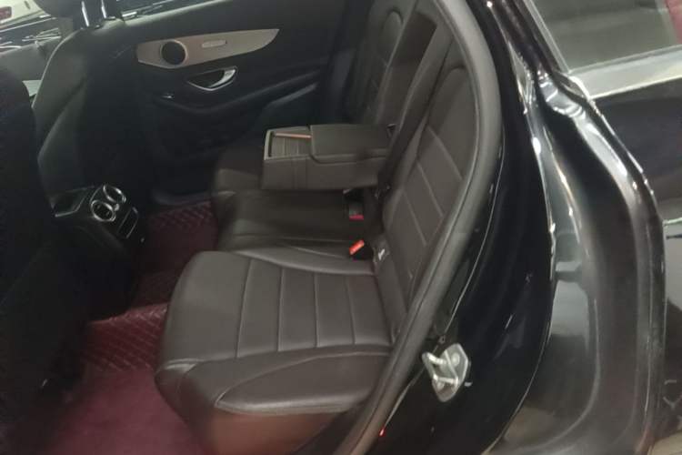Used Mercedes-Benz GLC 2020 GLC 260 L 4MATIC Dynamic Model Left Rear Seat
