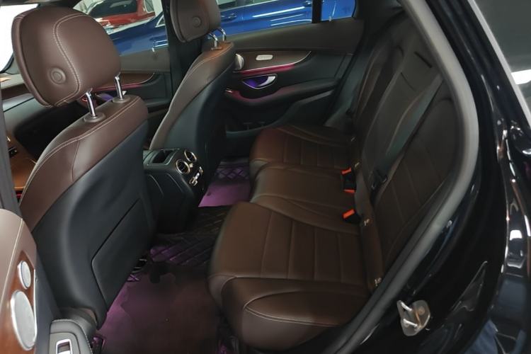 Used Mercedes-Benz GLC 2020 GLC 300 L 4MATIC Luxury Model Left Rear Seat
