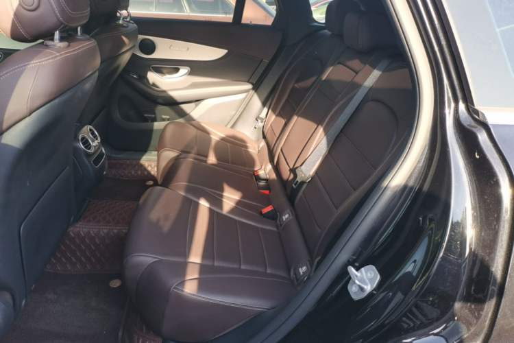 Used Mercedes-Benz GLC 2020 GLC 260 L 4MATIC Dynamic Model Left Rear Seat
