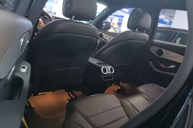Used Mercedes-Benz GLC 2020 Facelift GLC 260 L 4MATIC Luxury Edition Left Rear Seat