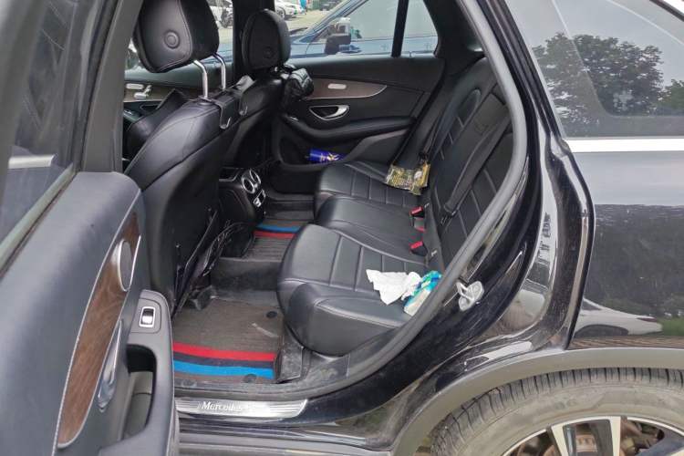 Used Mercedes-Benz GLC 2020 Facelift GLC 260 L 4MATIC Luxury Edition Left Rear Seat