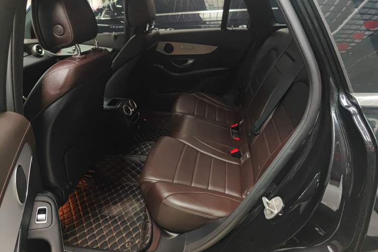 Used Mercedes-Benz GLC 2020 Facelifted GLC 260 L 4MATIC Dynamic Edition Left Rear Seat