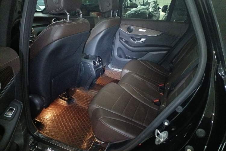 Used Mercedes-Benz GLC 2020 GLC 300 L 4MATIC Dynamic Edition Left Rear Seat