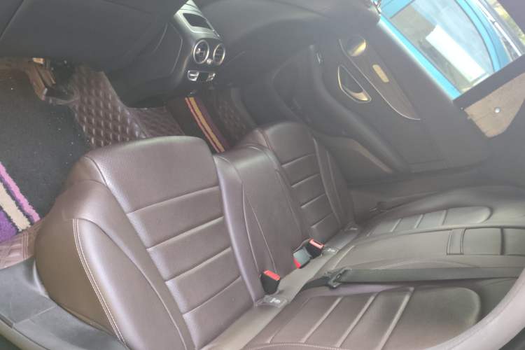 Used Mercedes-Benz GLC 2020 Facelift GLC 300 L 4MATIC Dynamic Edition Left Rear Seat