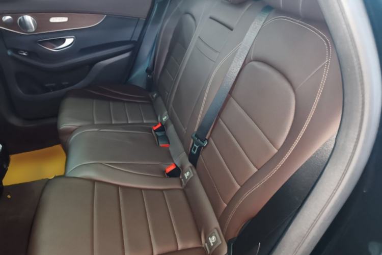 Used Mercedes-Benz GLC 2020 Facelift GLC 300 L 4MATIC Dynamic Edition Left Rear Seat