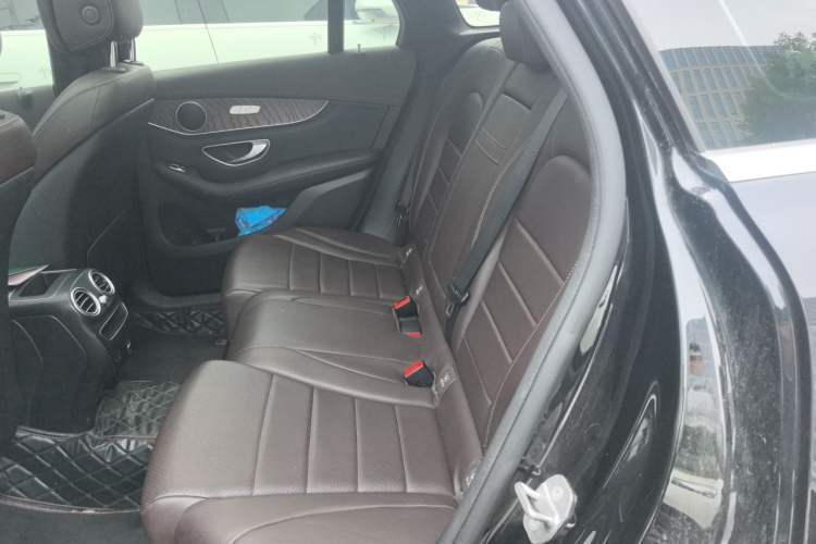 Used Mercedes-Benz GLC 2020 GLC 260 L 4MATIC Luxury Model Left Rear Seat