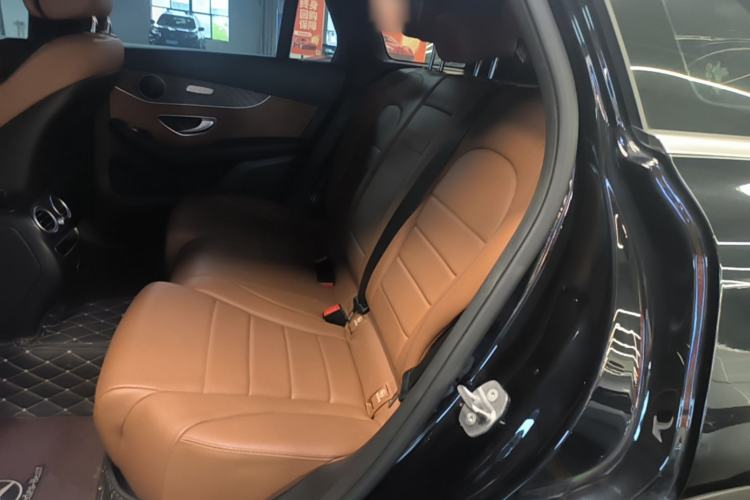 Used Mercedes-Benz GLC 2020 Facelift GLC 260 L 4MATIC Luxury Edition Left Rear Seat
