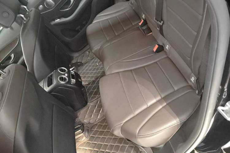 Used Mercedes-Benz GLC 2020 Facelift GLC 300 L 4MATIC Dynamic Edition Left Rear Seat