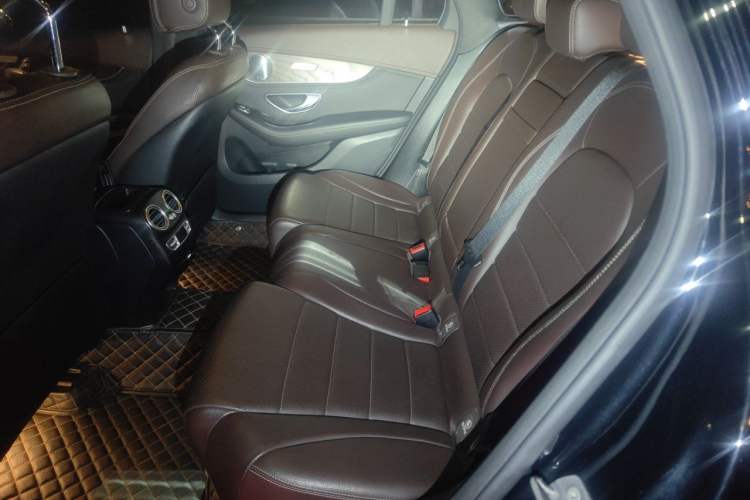 Used Mercedes-Benz GLC 2020 Facelift GLC 300 L 4MATIC Dynamic Edition Left Rear Seat