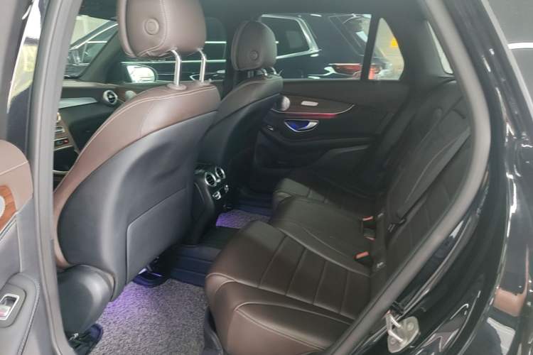 Used Mercedes-Benz GLC 2020 GLC 300 L 4MATIC Luxury Model Left Rear Seat