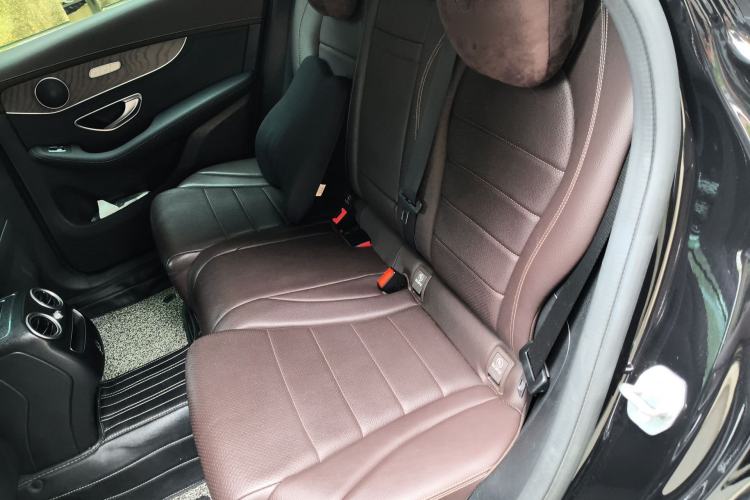 Used Mercedes-Benz GLC 2020 Facelift GLC 260 L 4MATIC Luxury Edition Left Rear Seat
