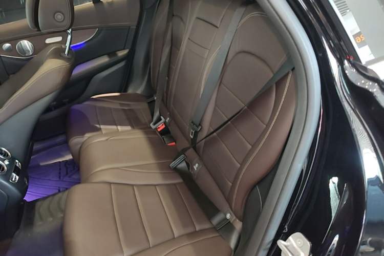 Used Mercedes-Benz GLC 2020 GLC 300 L 4MATIC Luxury Model Left Rear Seat
