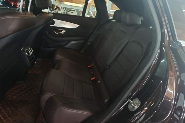 Used Mercedes-Benz GLC 2020 Facelifted GLC 260 L 4MATIC Dynamic Edition Left Rear Seat