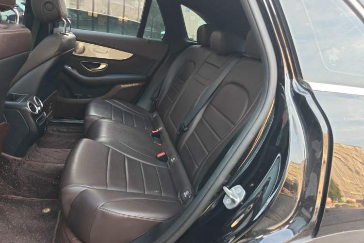 Used Mercedes-Benz GLC 2020 Facelifted GLC 260 L 4MATIC Dynamic Edition Left Rear Seat