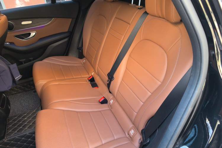 Used Mercedes-Benz GLC 2020 GLC 260 L 4MATIC Luxury Model Left Rear Seat