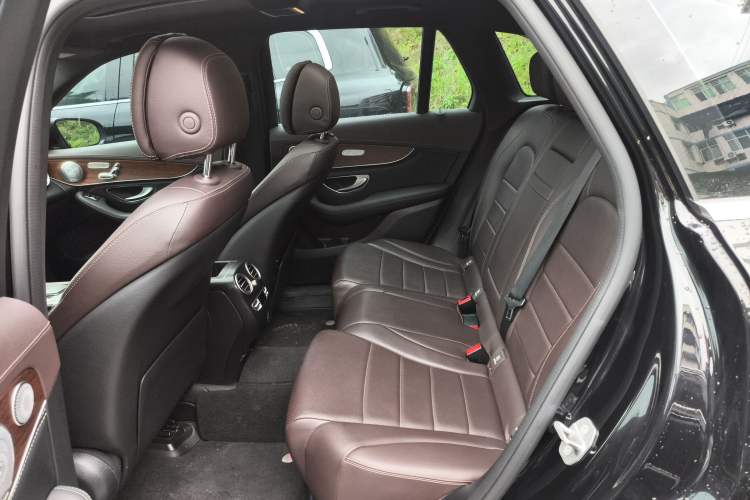 Used Mercedes-Benz GLC 2020 Facelifted GLC 300 L 4MATIC Luxury Edition Left Rear Seat