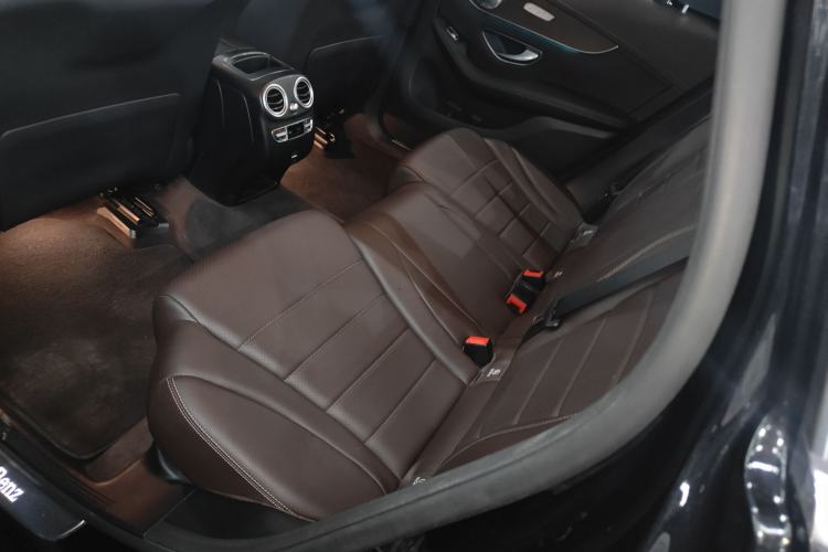 Used Mercedes-Benz GLC 2020 Facelift GLC 260 L 4MATIC Luxury Edition Left Rear Seat