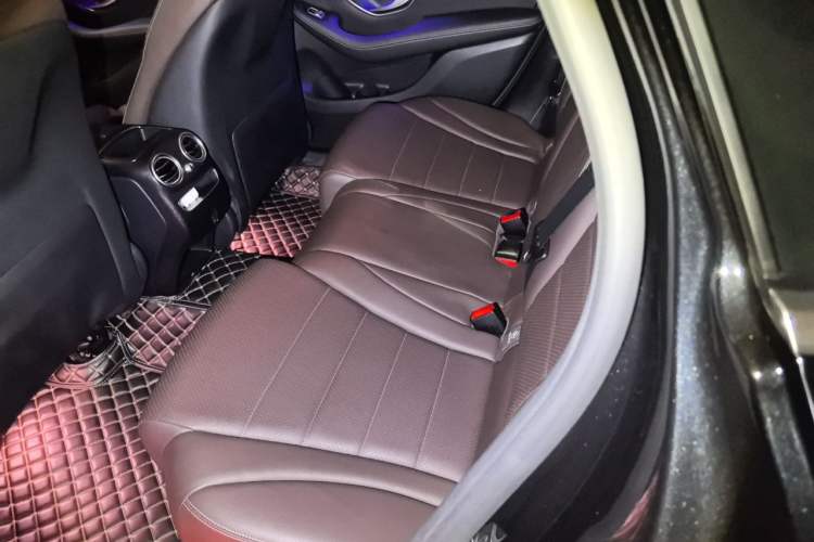 Used Mercedes-Benz GLC 2020 GLC 300 L 4MATIC Dynamic Edition Left Rear Seat