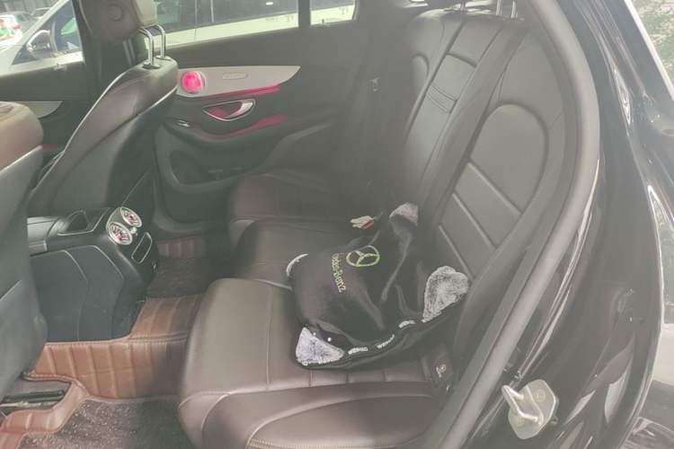 Used Mercedes-Benz GLC 2020 Facelifted GLC 260 L 4MATIC Dynamic Edition Left Rear Seat