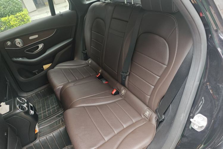 Used Mercedes-Benz GLC 2020 GLC 300 L 4MATIC Luxury Model Left Rear Seat