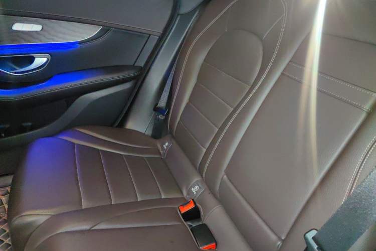 Used Mercedes-Benz GLC 2020 GLC 260 L 4MATIC Luxury Model Left Rear Seat