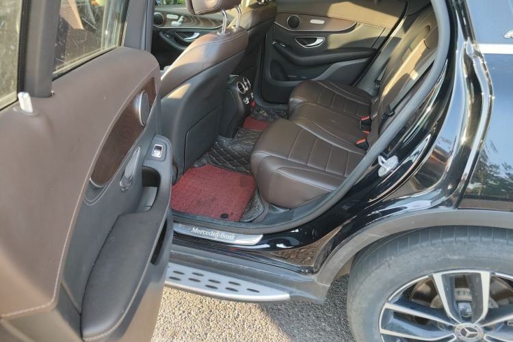 Used Mercedes-Benz GLC 2020 Facelift GLC 300 L 4MATIC Dynamic Edition Left Rear Seat