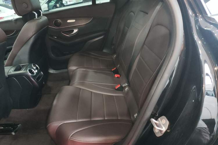 Used Mercedes-Benz GLC 2020 GLC 260 L 4MATIC Luxury Model Left Rear Seat