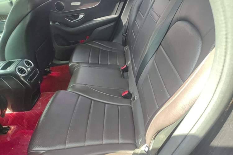 Used Mercedes-Benz GLC 2020 Facelift GLC 260 L 4MATIC Luxury Edition Left Rear Seat