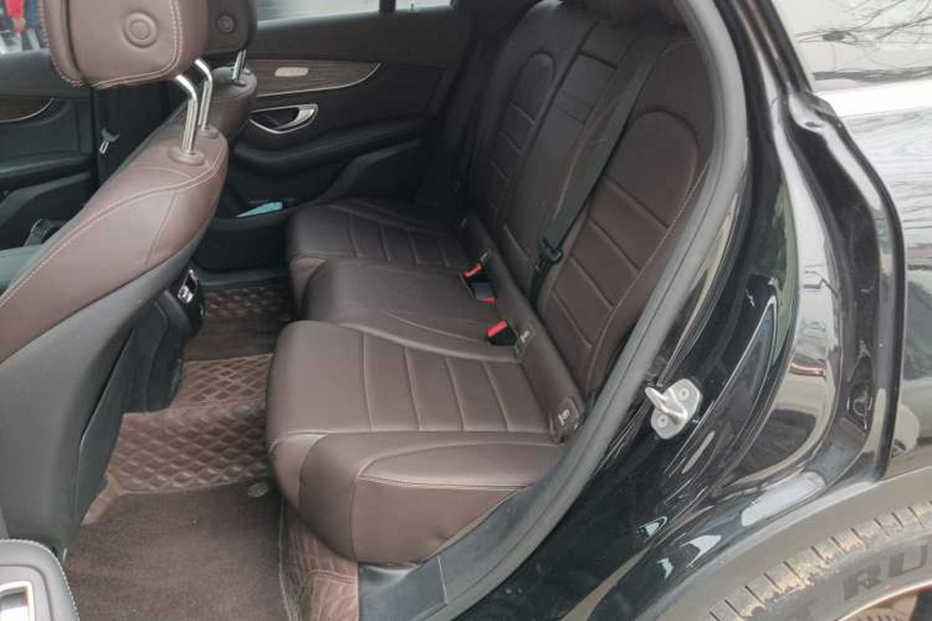 Used Mercedes-Benz GLC 2020 Facelift GLC 300 L 4MATIC Dynamic Edition Left Rear Seat