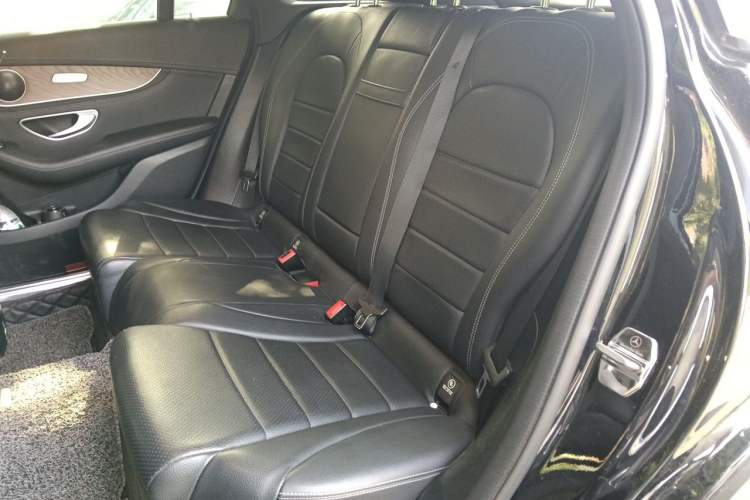 Used Mercedes-Benz GLC 2020 Facelift GLC 260 L 4MATIC Luxury Edition Left Rear Seat