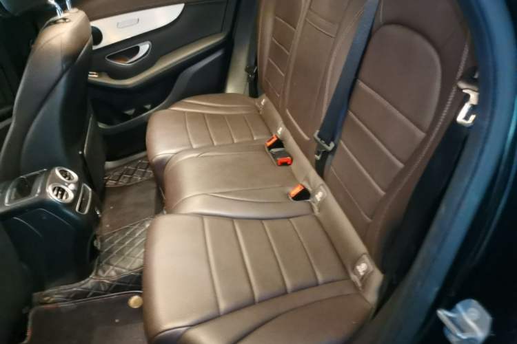 Used Mercedes-Benz GLC 2020 Facelift GLC 260 L 4MATIC Luxury Edition Left Rear Seat