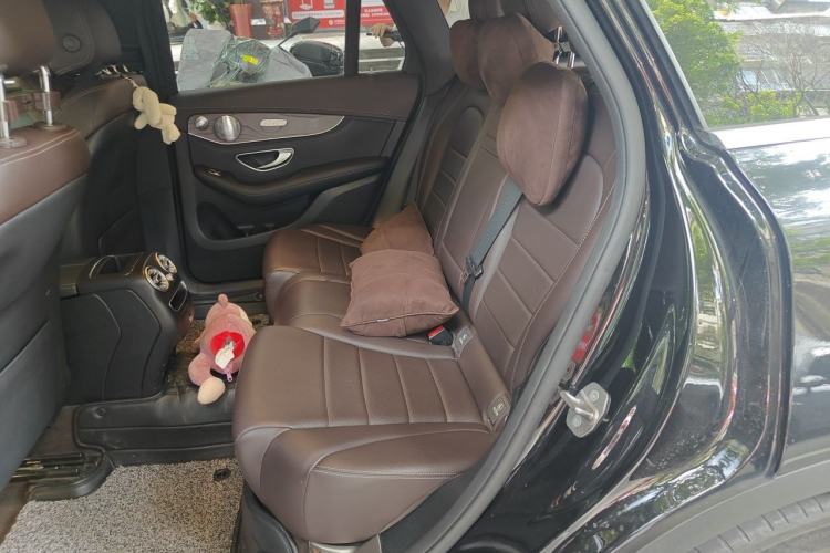 Used Mercedes-Benz GLC 2020 Facelift GLC 260 L 4MATIC Luxury Edition Left Rear Seat