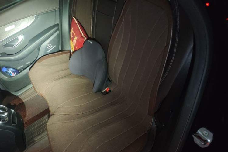 Used Mercedes-Benz GLC 2020 Facelift GLC 260 L 4MATIC Luxury Edition Left Rear Seat